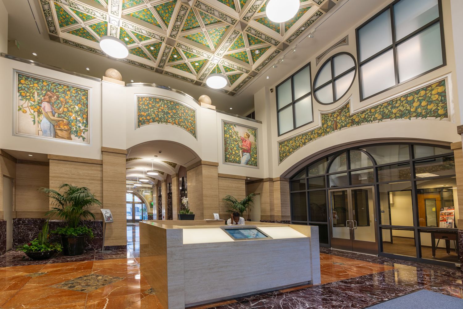 <p class="text-size-subheader-24"><span class="text-size-subheader-24"><strong>UNIQUE TENANT PERKS</strong></span></p> at Pasadena Towers - 55 South Lake Avenue