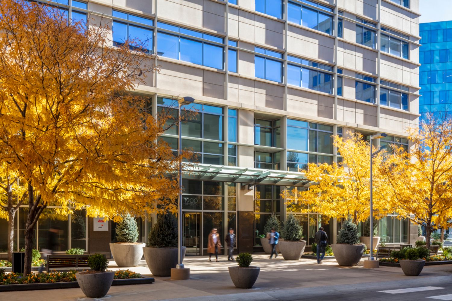 Title at 1900 Sixteenth Street