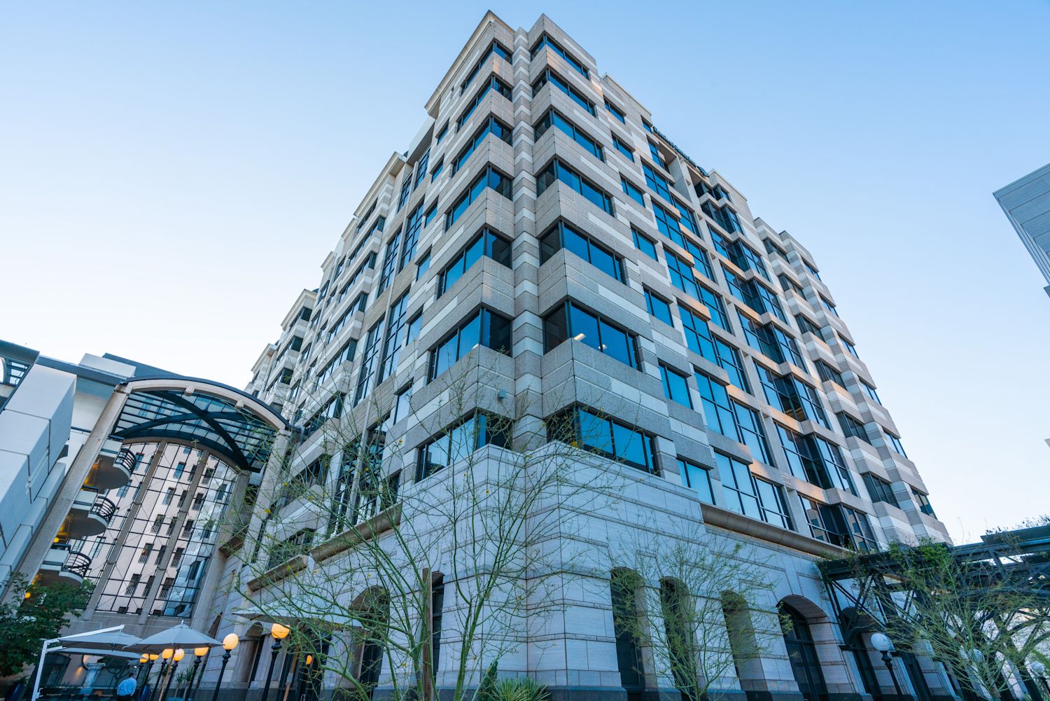 Pasadena Towers - 55 South Lake Avenue