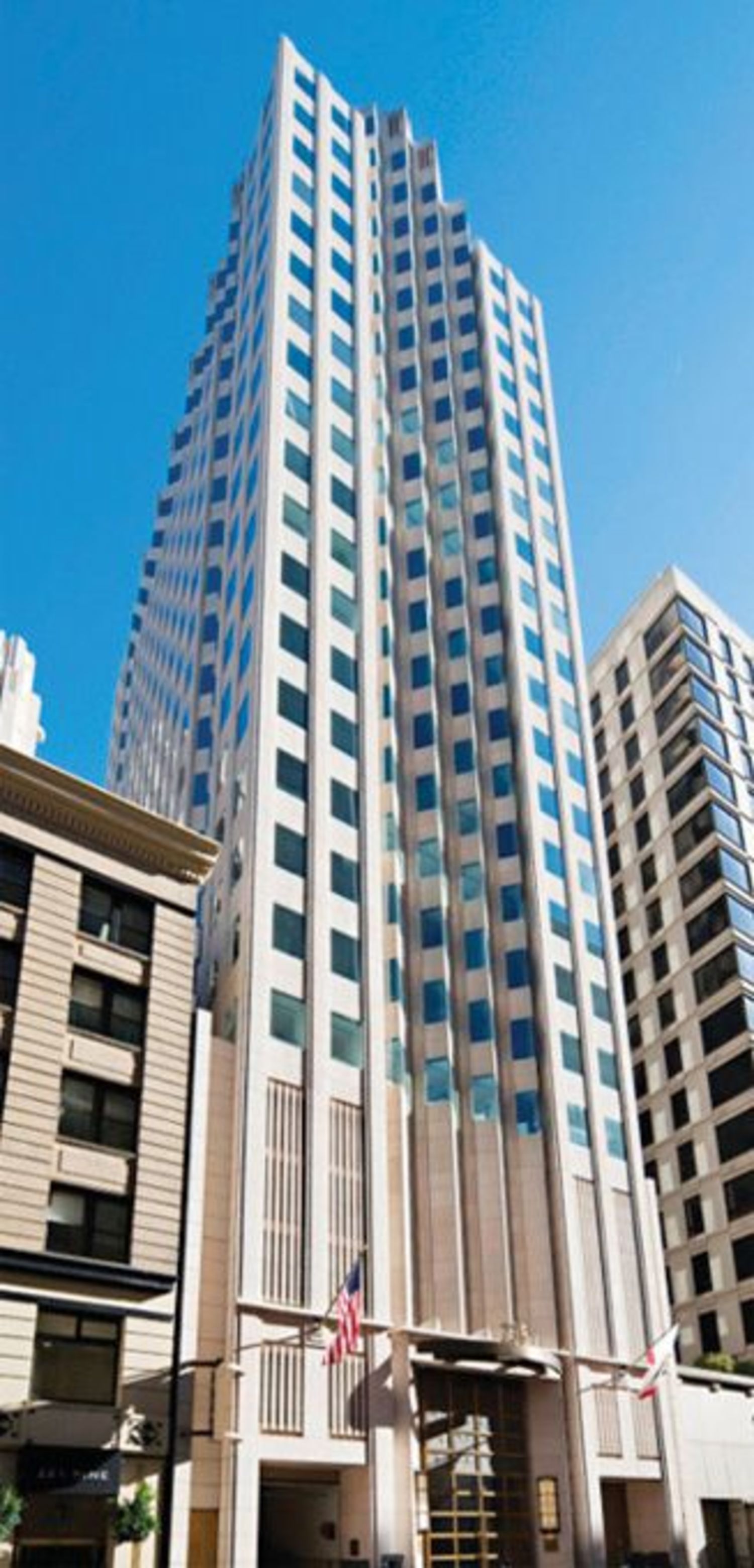 <p class="text-size-body-16"><span class="text-size-body-16">CONFIGURED FOR</span></p><p class="text-size-header-32">EXCELLENCE</p> at 235 Pine Street