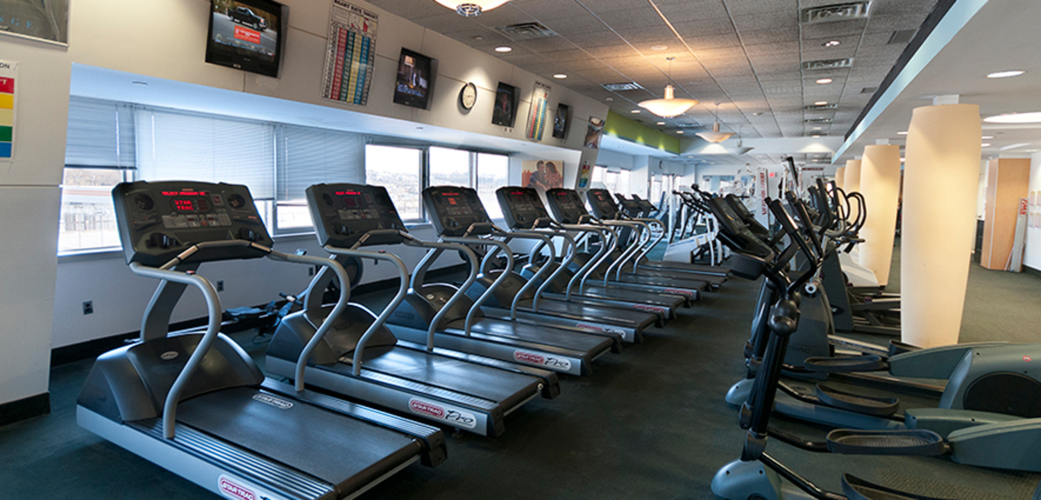 <p class="text-size-header-40" textalign="right" style="text-align: right"><span class="text-size-header-40">ON-SITE</span></p><p class="text-size-header-40" textalign="right" style="text-align: right"><span class="text-size-header-40">AMENITIES</span></p> at West Side Center - 5901 West Side Avenue