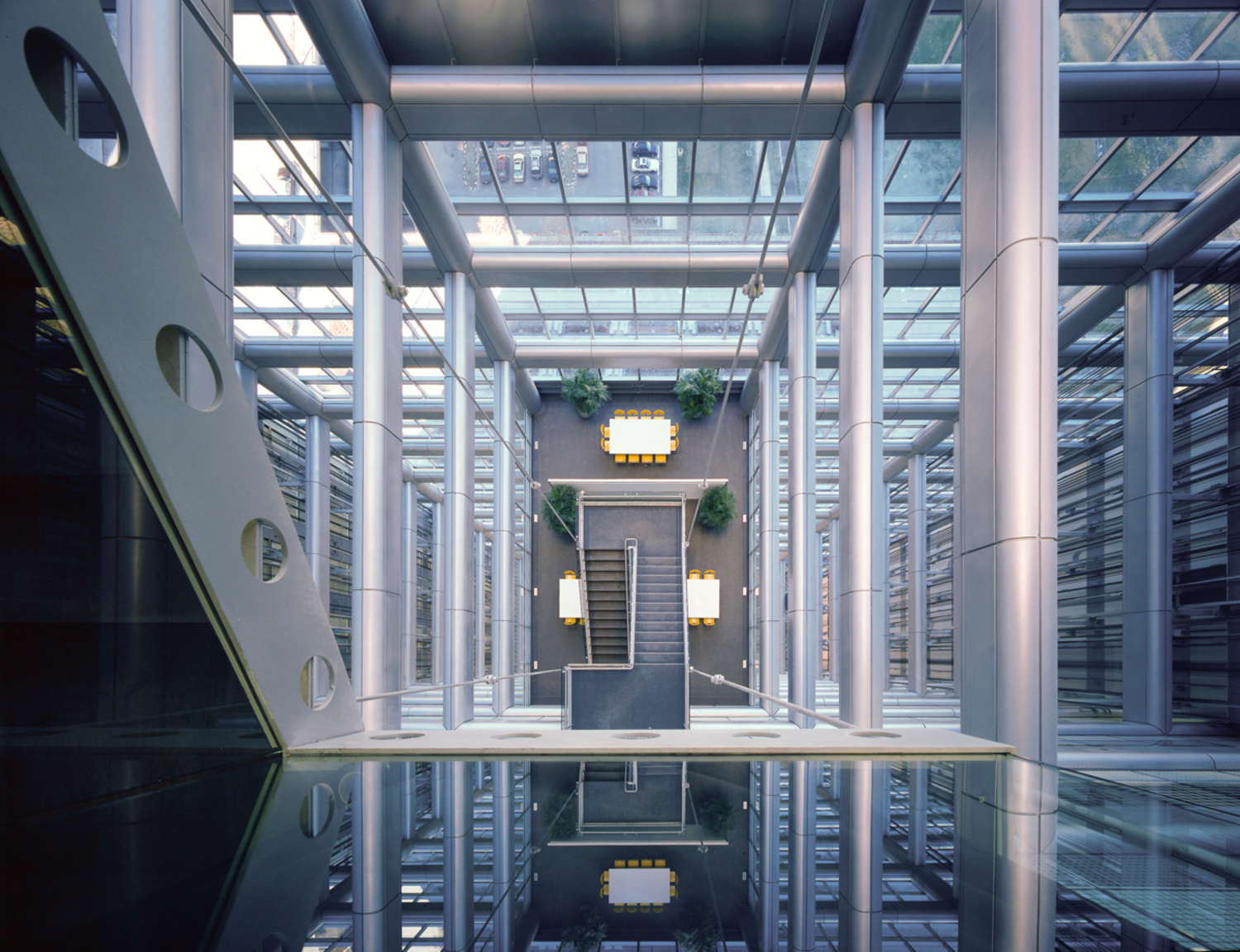 <p class="text-size-header-40" textalign="center" style="text-align: center"><span class="text-size-header-40"><strong>BUILDING FACTS</strong></span></p> at 300 East Randolph