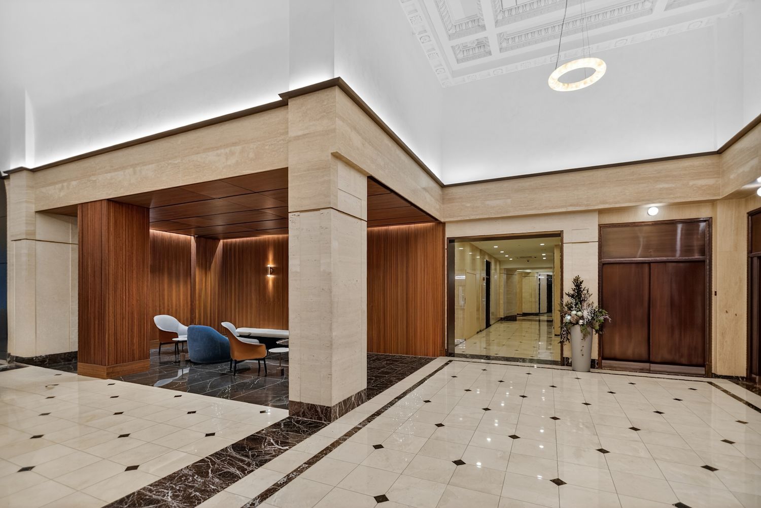 <p class="text-size-header-32">Elevator Lobby &amp; Reception Seating</p> at 10 Post Office Square