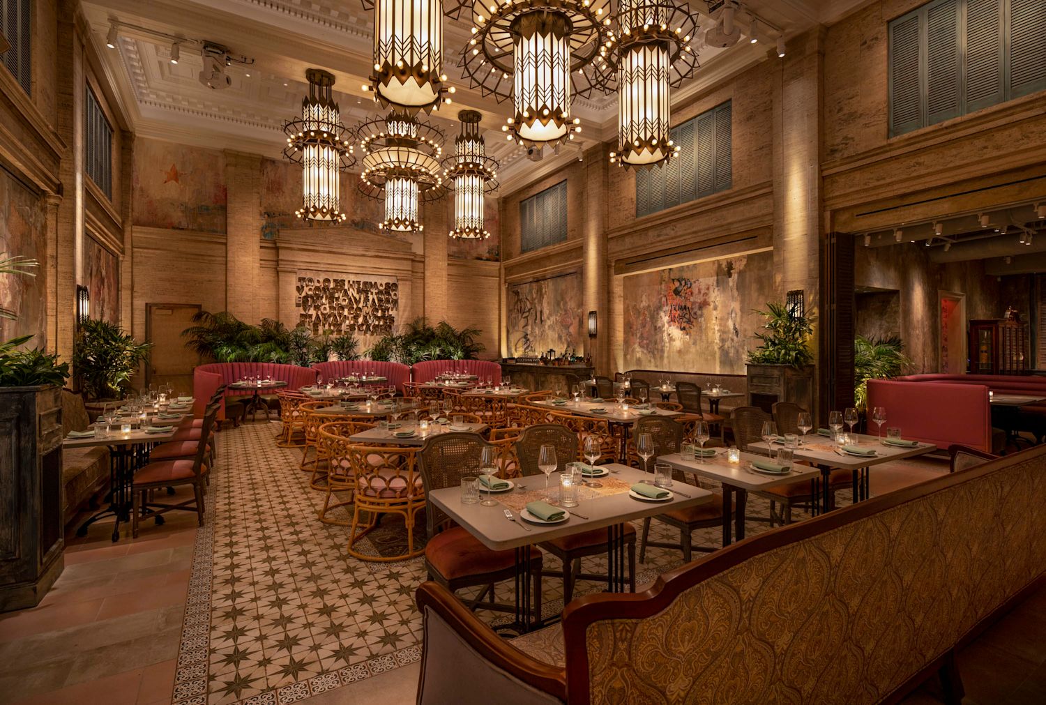 <p class="text-size-header-32">Mariel Restaurant</p> at 10 Post Office Square