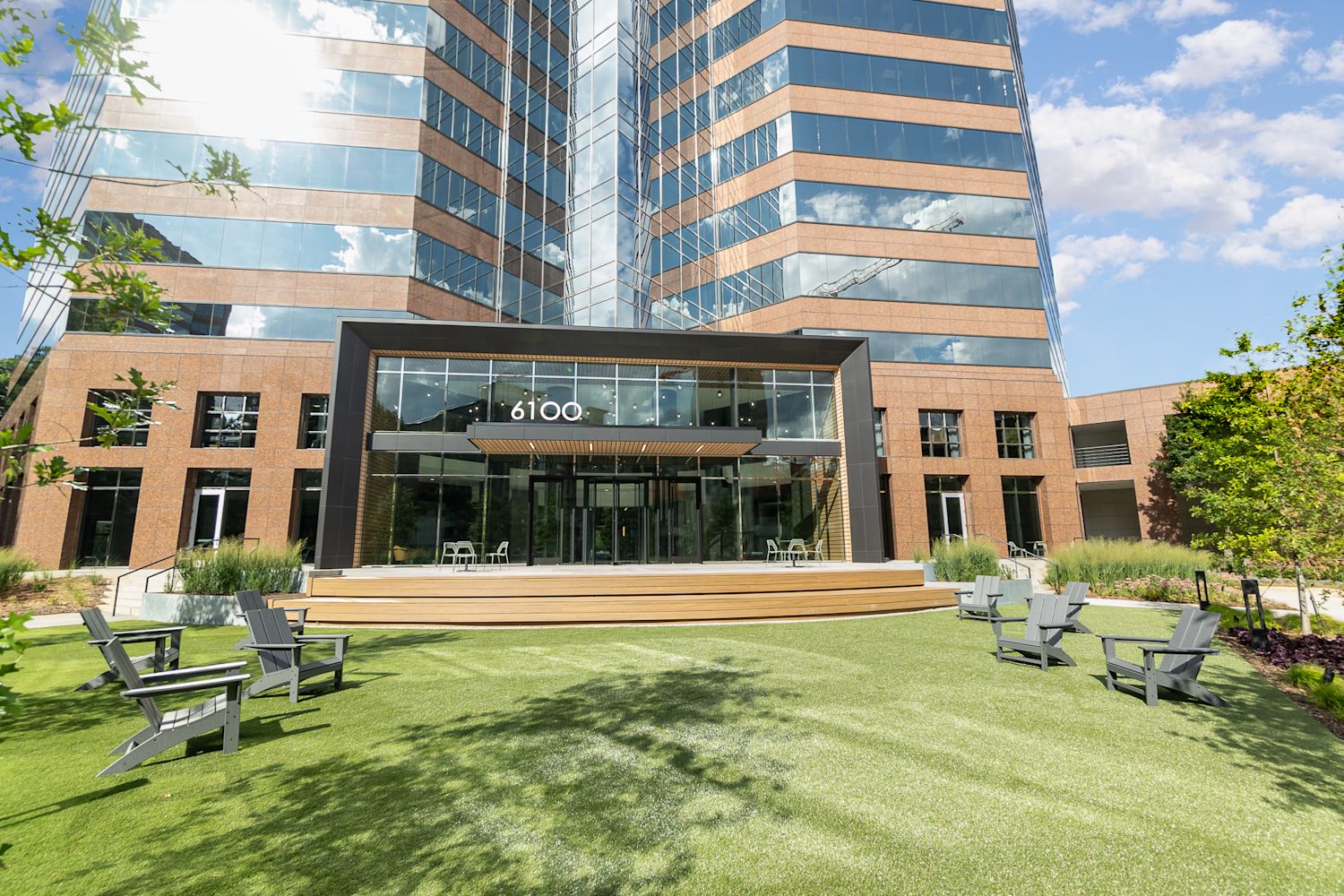 Southpark Towers - 6000 Fairview Road