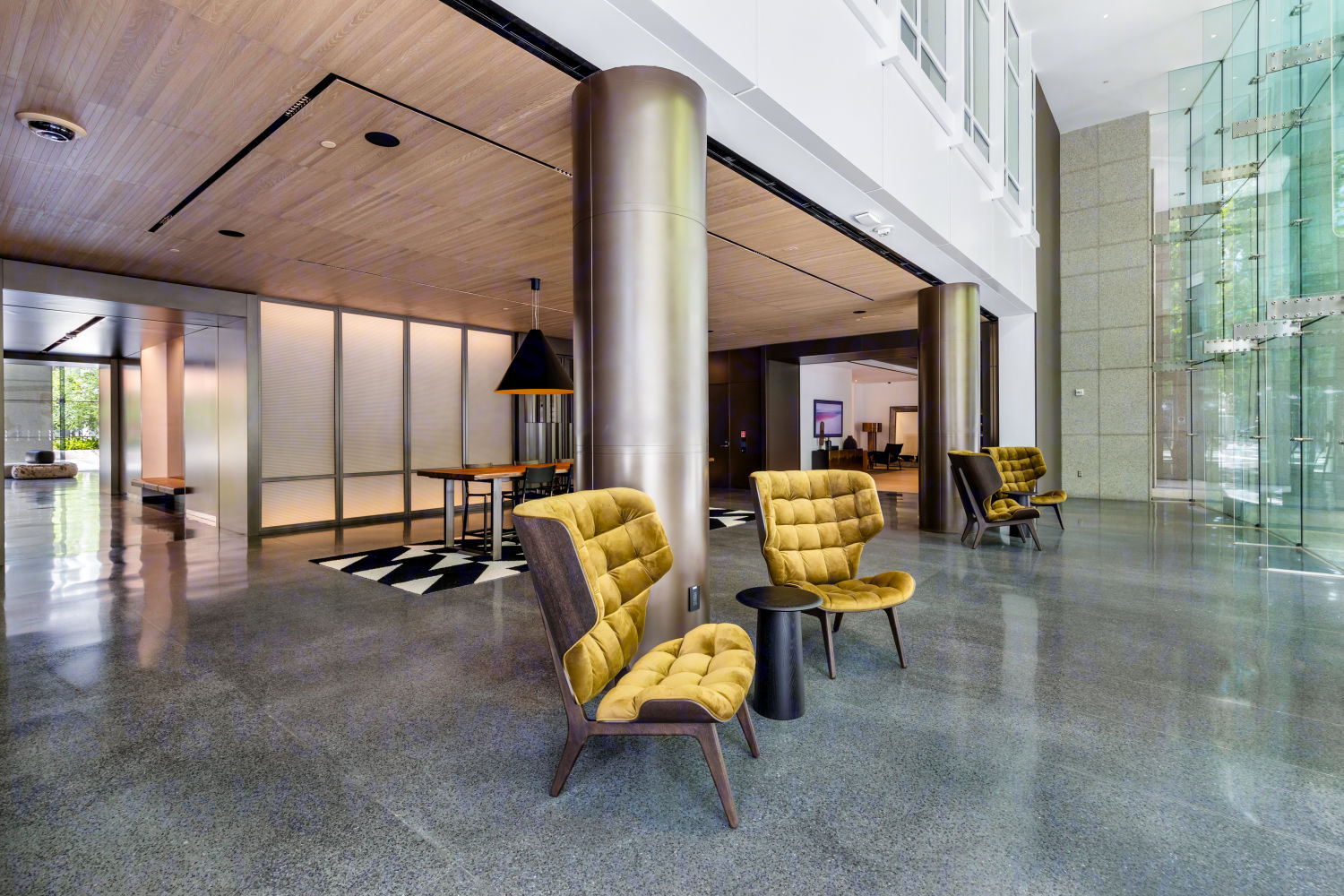 Building Photo of 300 Howard Street