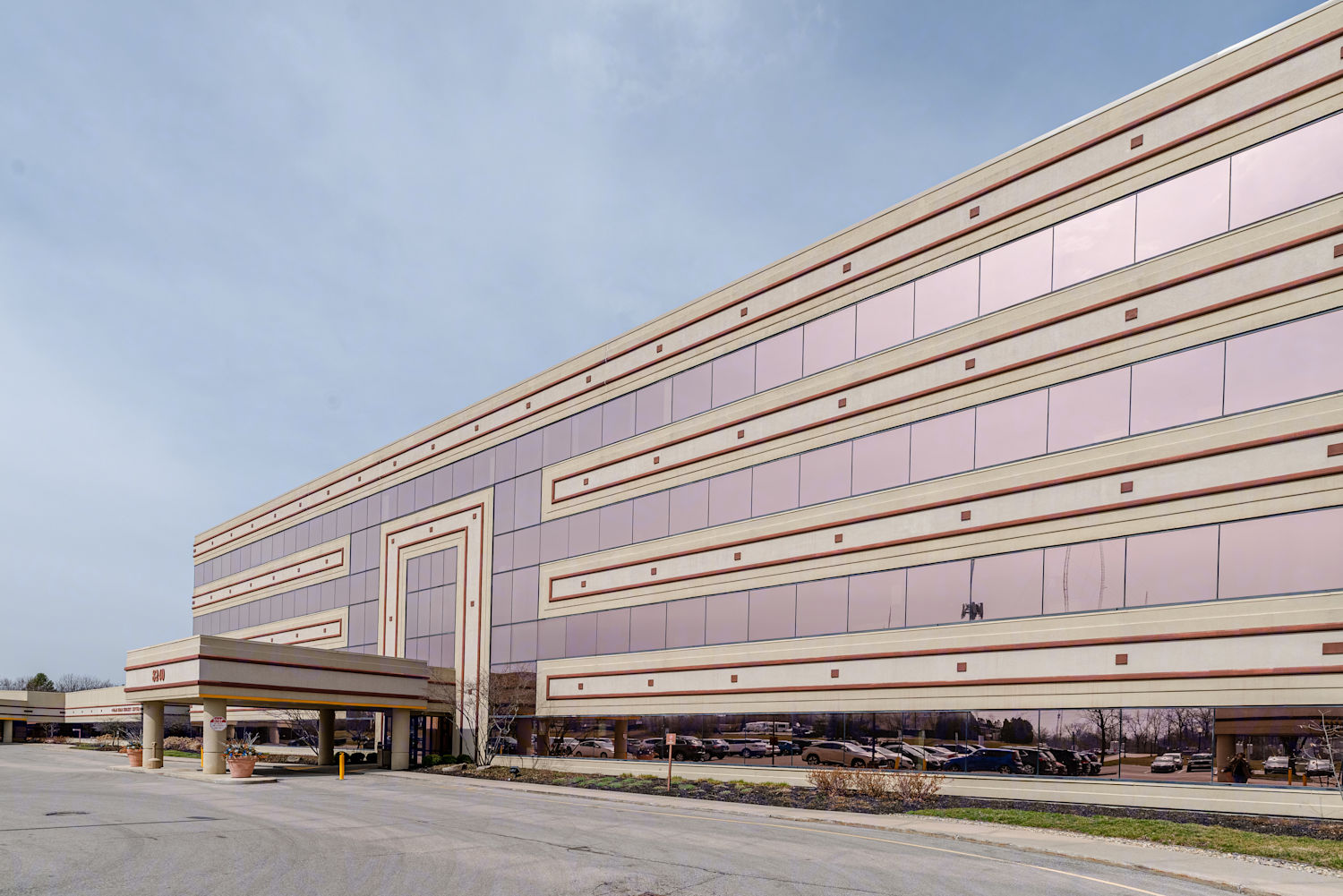 Medical Building - 8240 Naab Road, Indianapolis, IN Commercial Space ...