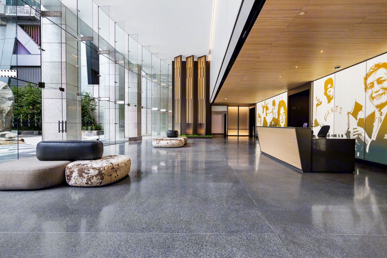 Building Photo of 300 Howard Street