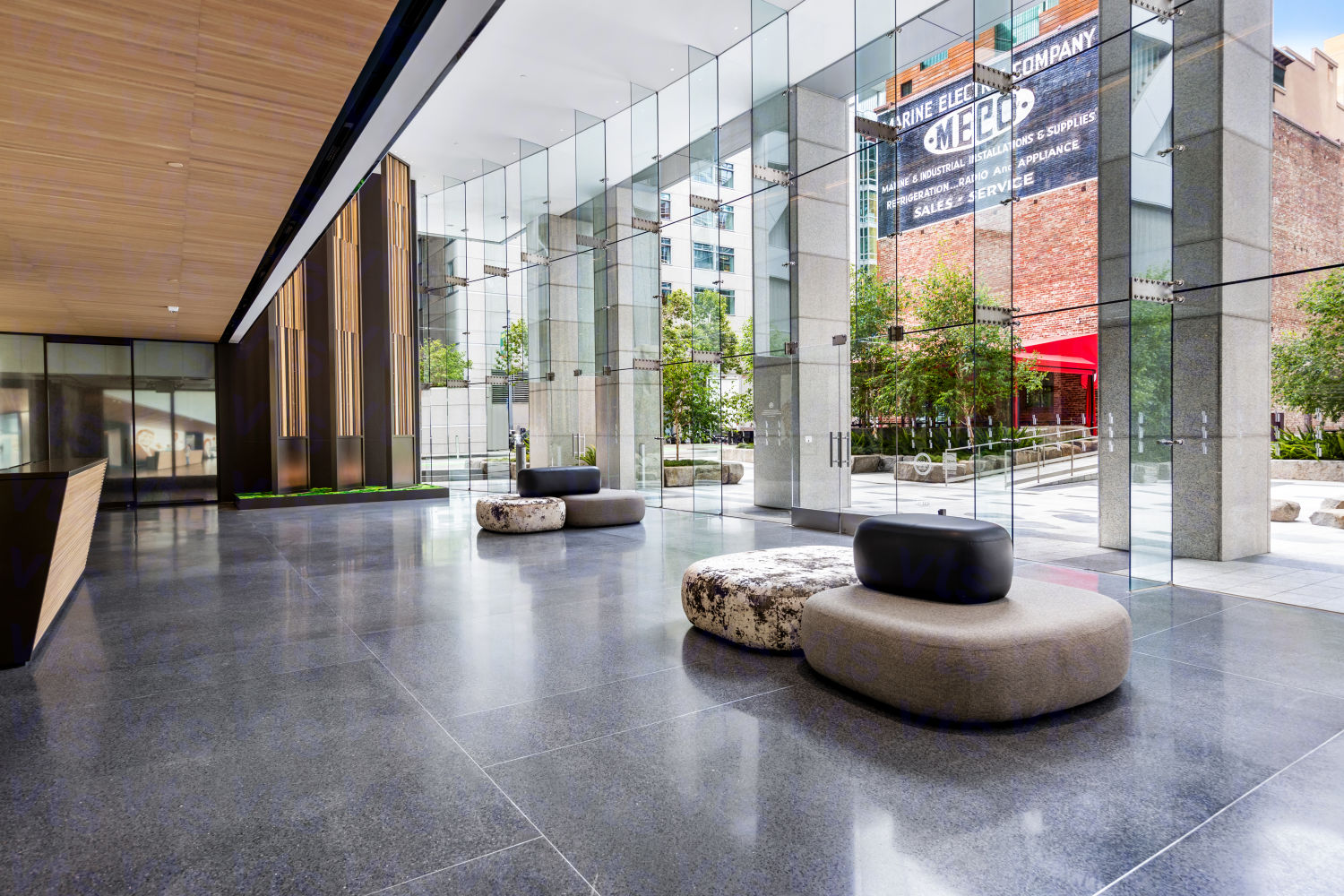 Building Photo of 300 Howard Street