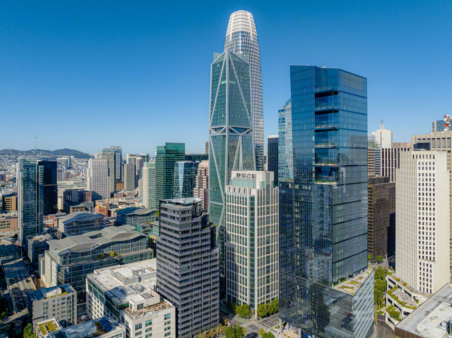 Building Photo of 300 Howard Street