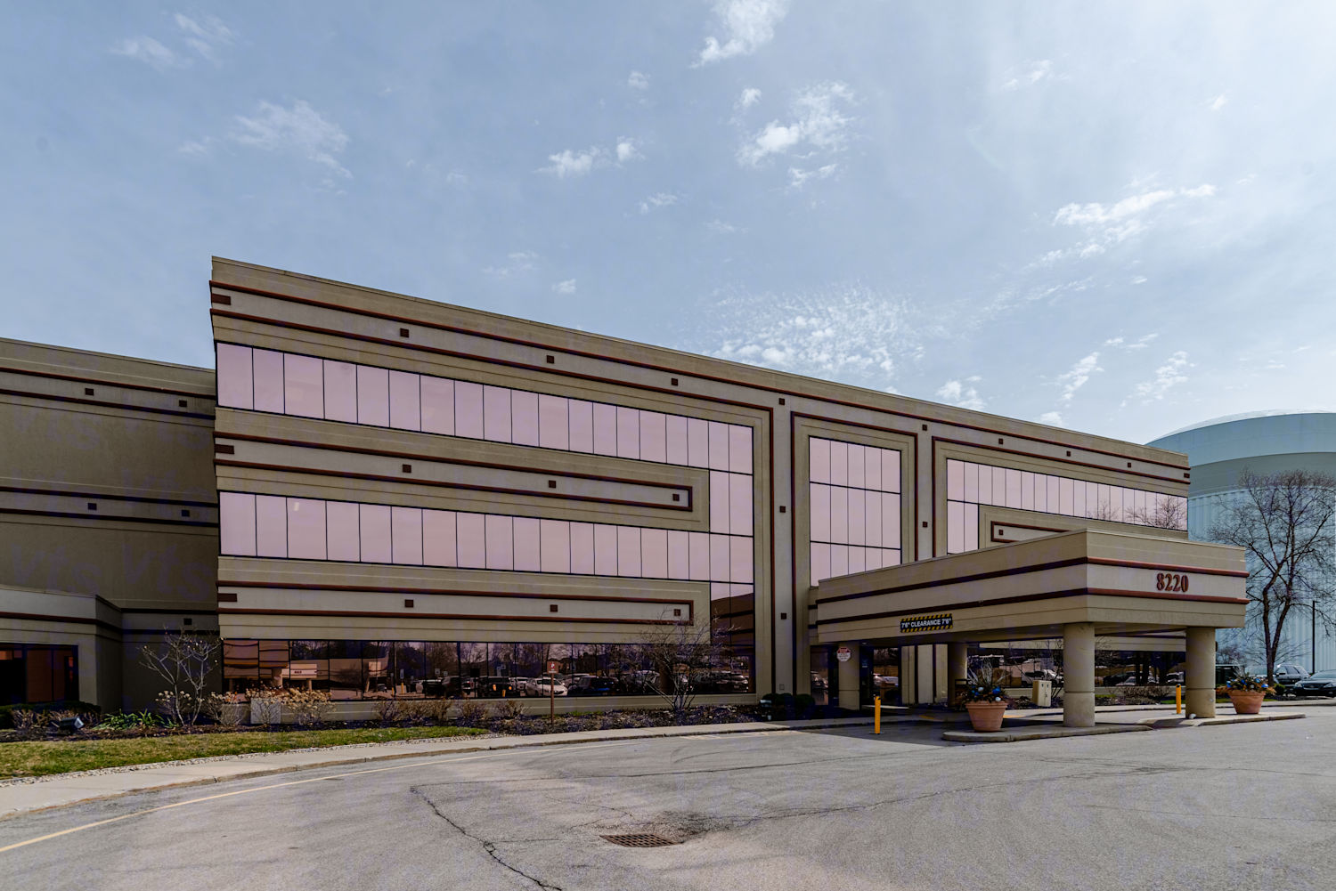 Medical Building - 8220 Naab Road, Indianapolis, IN Commercial Space ...