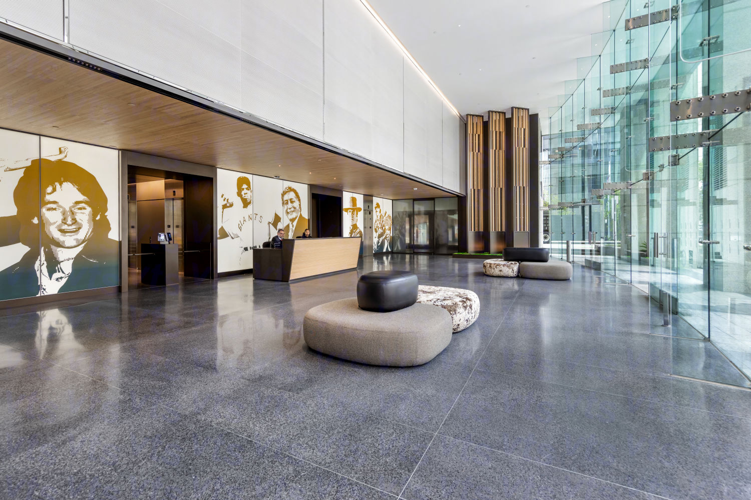 Building Photo of 300 Howard Street