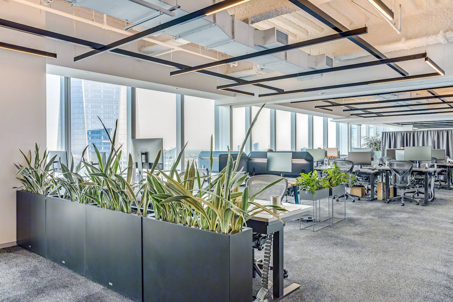 stページ Entire 61st Floor, Suite E61 Commercial Space for Rent at