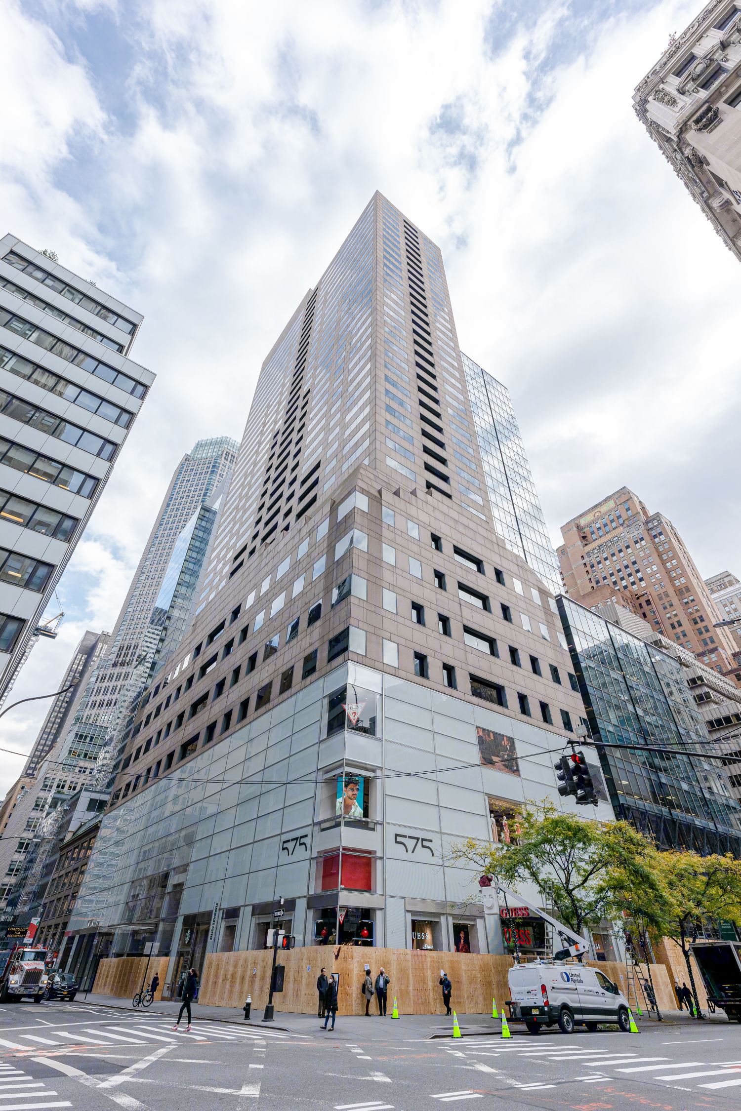 575 lipan street c Fifth Avenue, New York, NY Commercial Space for Rent Summer Offers
