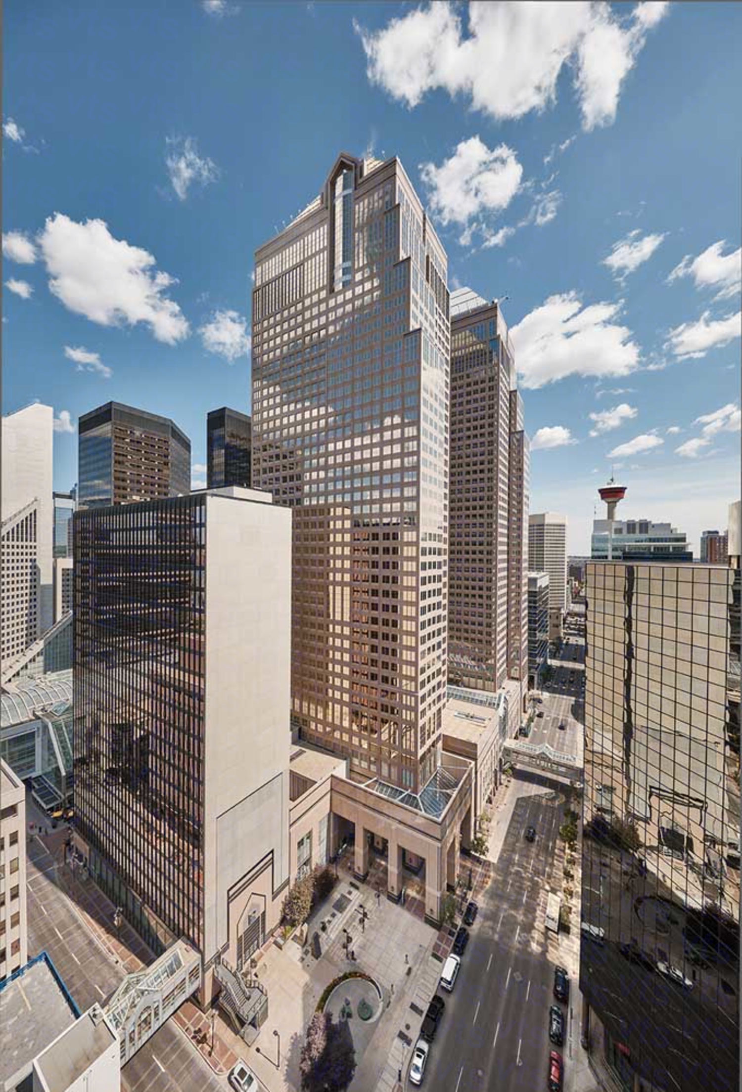 Royal Bank Building - 335 - 8th Avenue Southwest, Calgary, AB ...