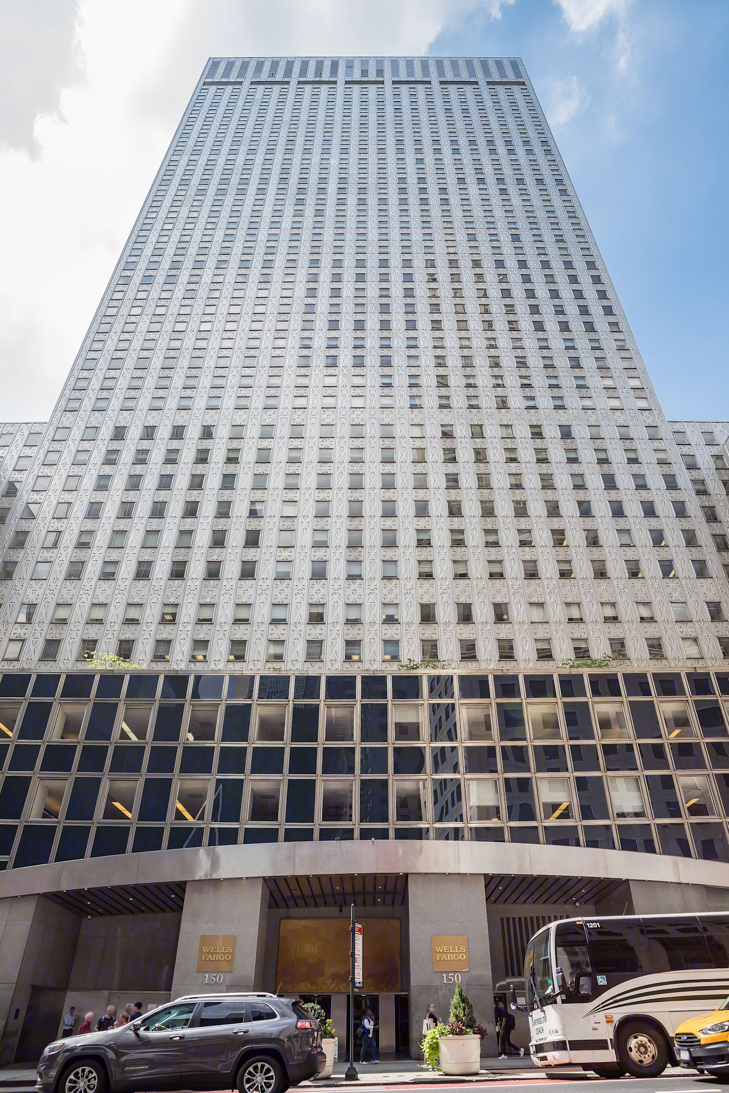 150 East 42nd Street, New York, NY Commercial Space for Rent