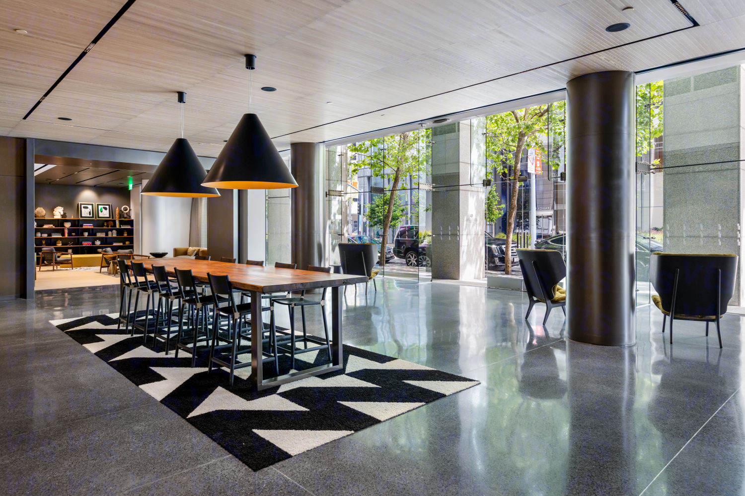 Building Photo of 300 Howard Street