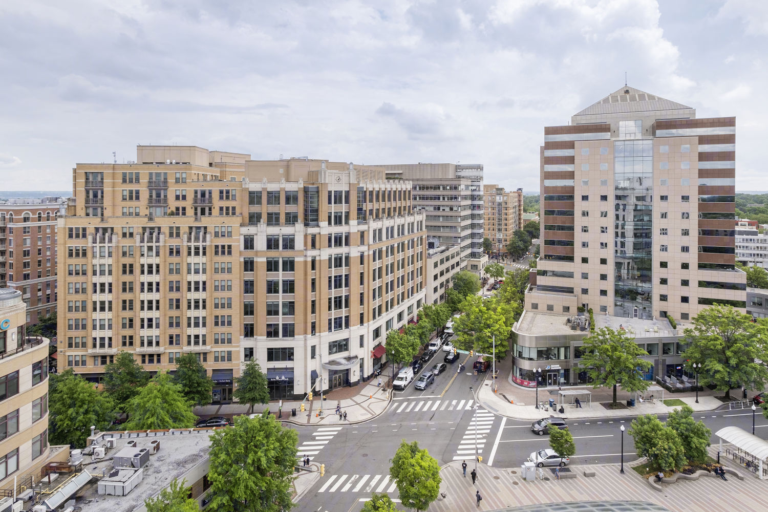 The Hartford Building - 3101 Wilson Boulevard, Arlington, VA Commercial ...