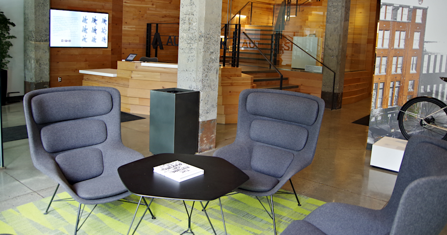 Towne Storage - 224 Fifth Avenue