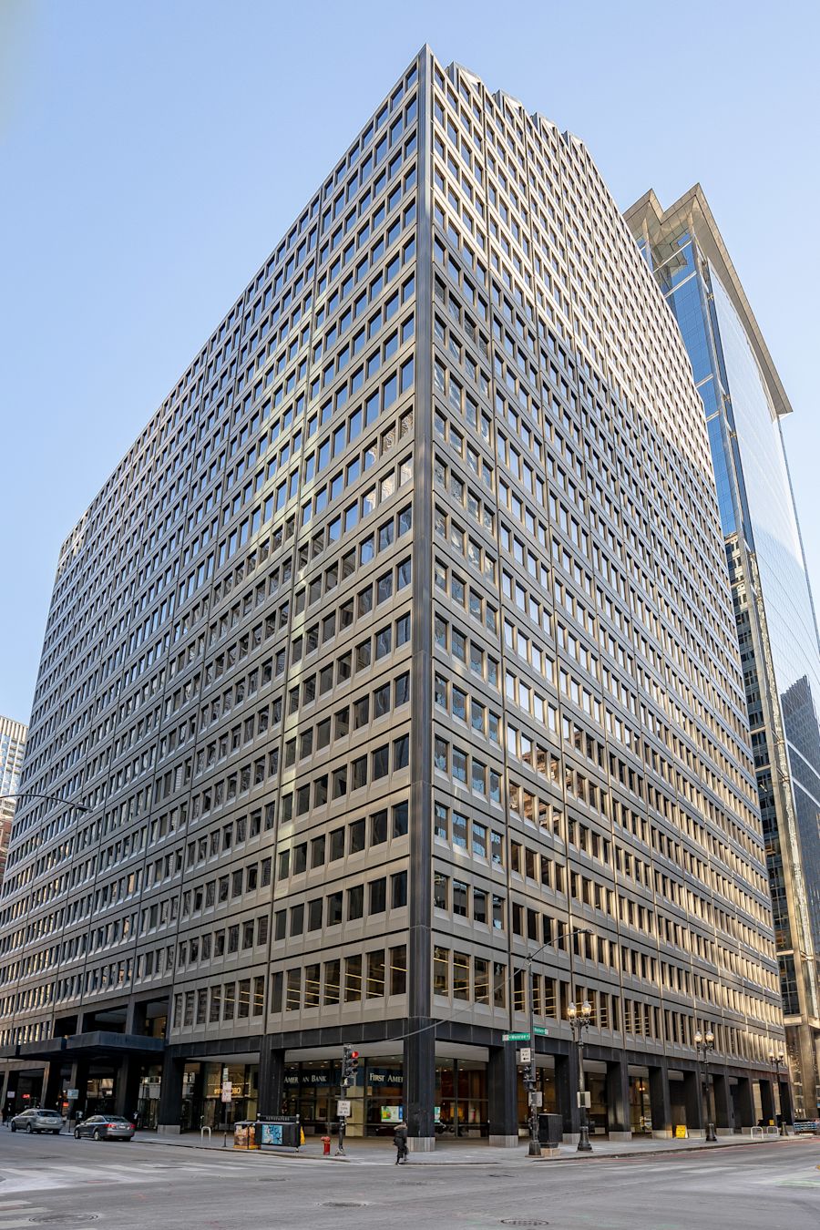 33 West Monroe Street
