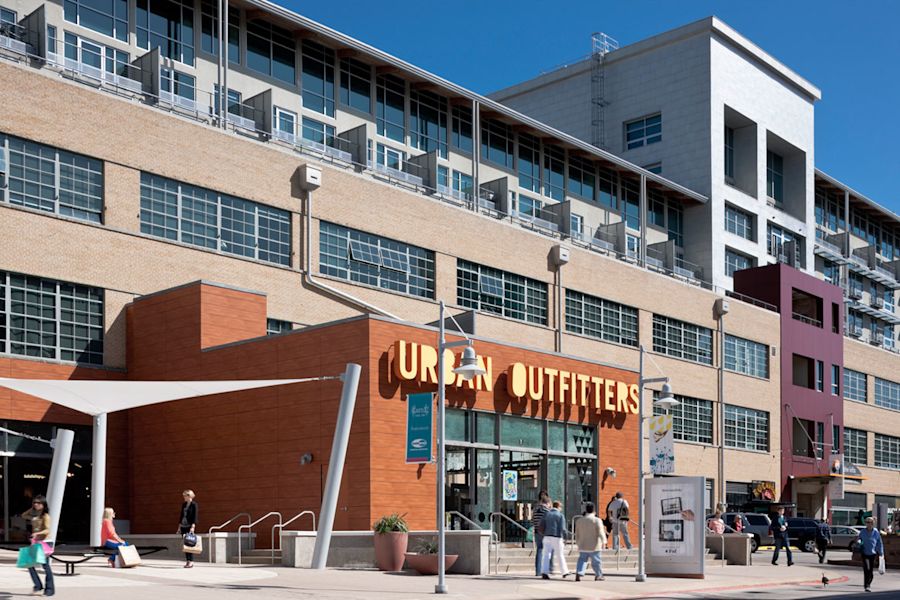 Mockingbird Station - 5307 East Mockingbird Lane