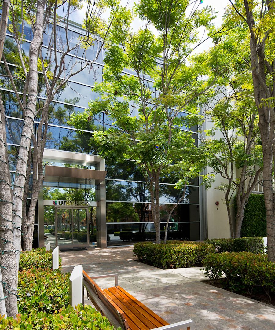 Univision - 5999 Center Drive