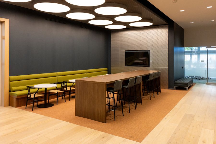 Gateway Center - 420 Fort Duquesne Boulevard