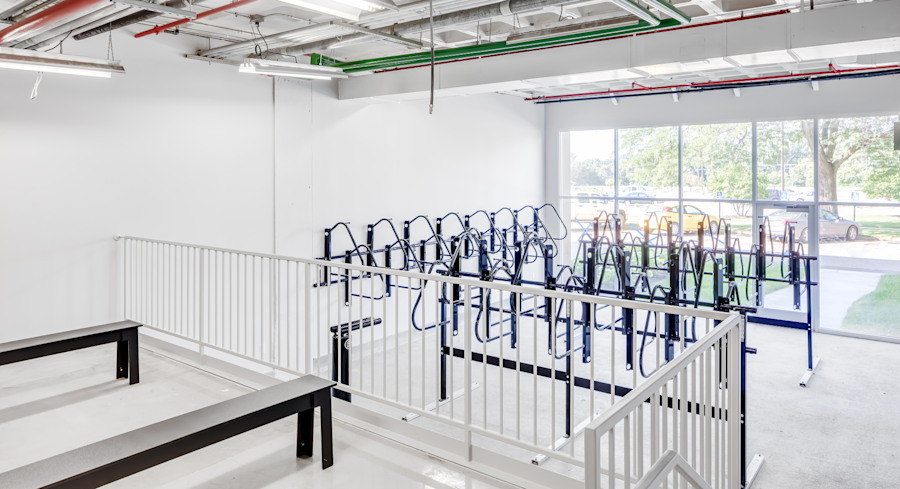 3701 Wayzata Boulevard