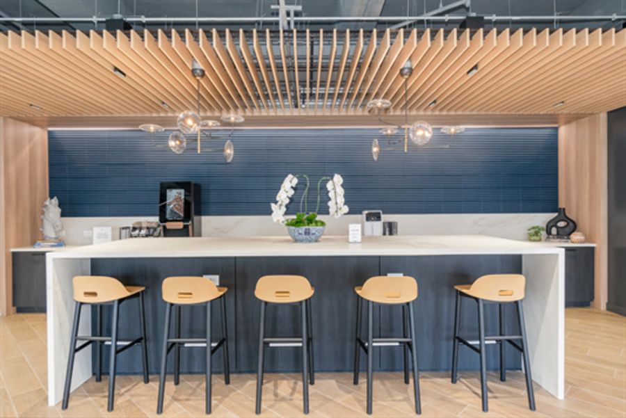 Southpark Towers - 6000 Fairview Road