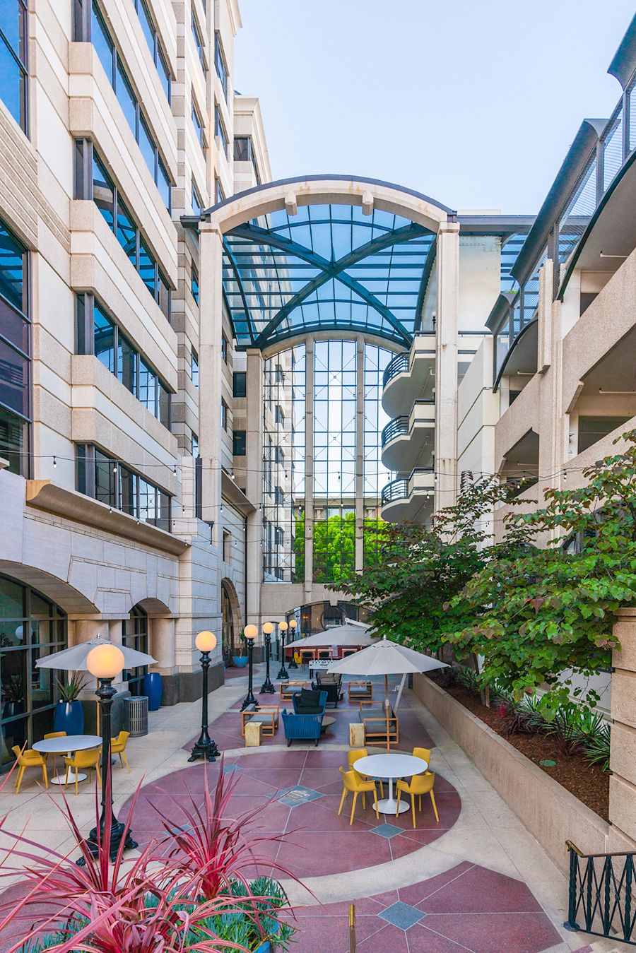 Pasadena Towers - 55 South Lake Avenue