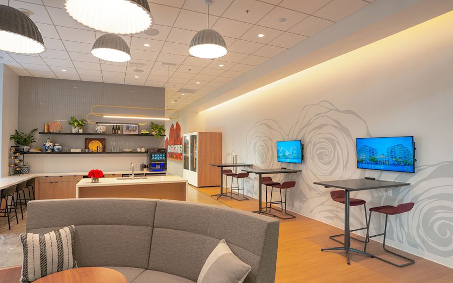 Pasadena Towers - 55 South Lake Avenue