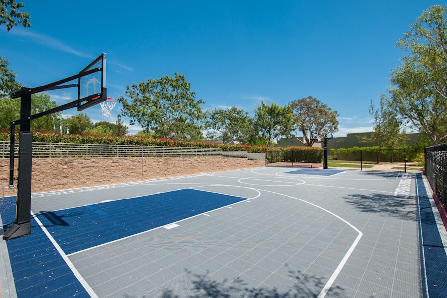 Corporate Pointe at West Hills - 8407 Fallbrook Avenue C