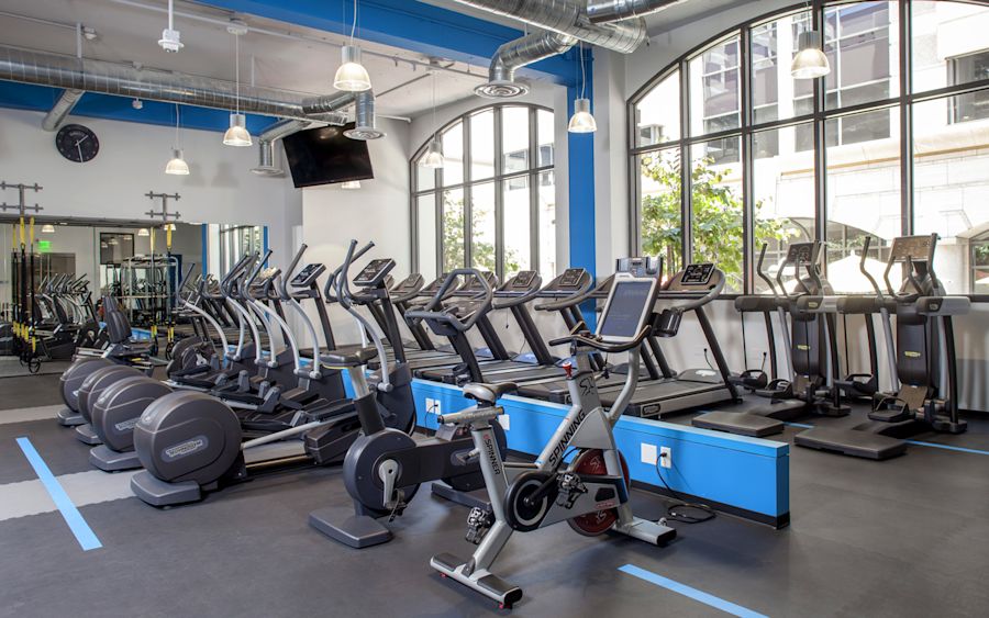 Pasadena Towers - 55 South Lake Avenue