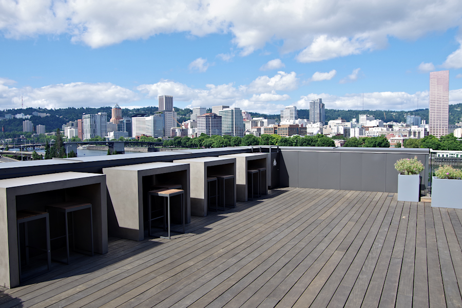 Towne Storage - 224 Fifth Avenue