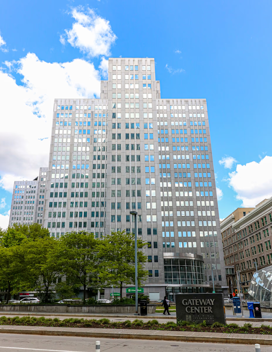 Gateway Center - 420 Fort Duquesne Boulevard