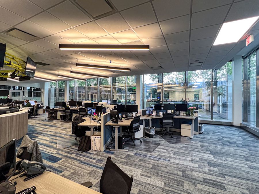 Gateway Center - 420 Fort Duquesne Boulevard