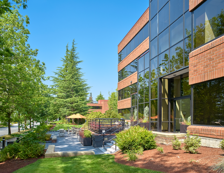 Ridgewood Corporate Center - 310 120th Avenue Northeast