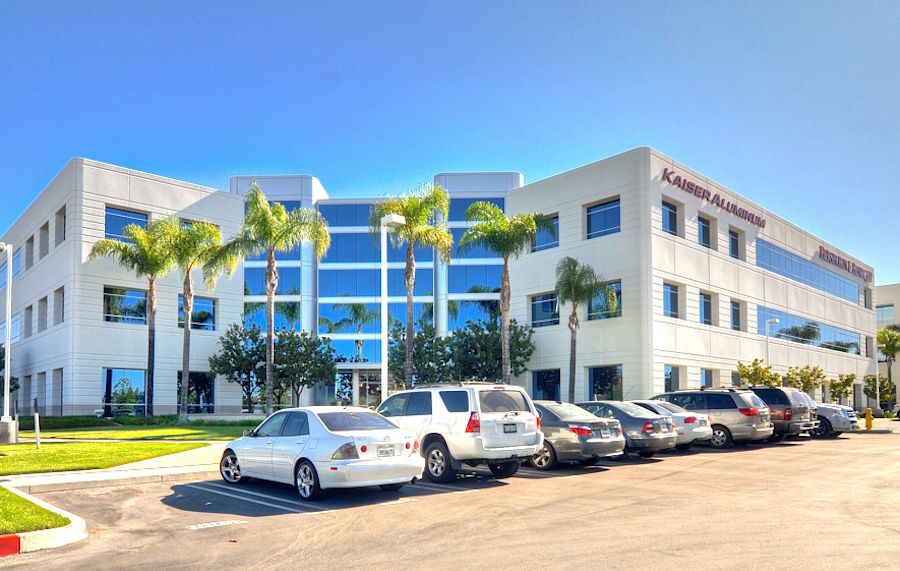 Foothill Plaza - 27422 Portola Parkway