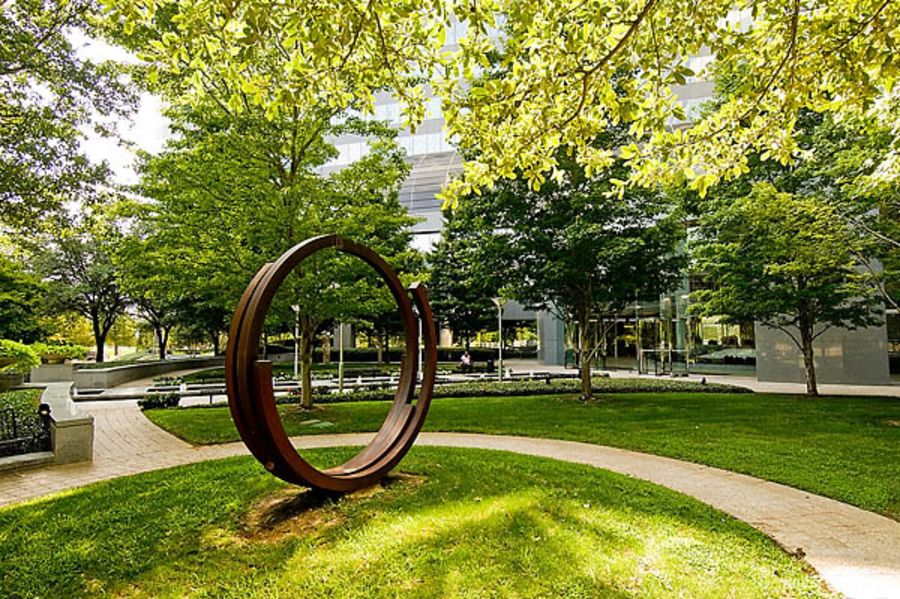 The Colonnade Addison - 15301 Dallas Parkway