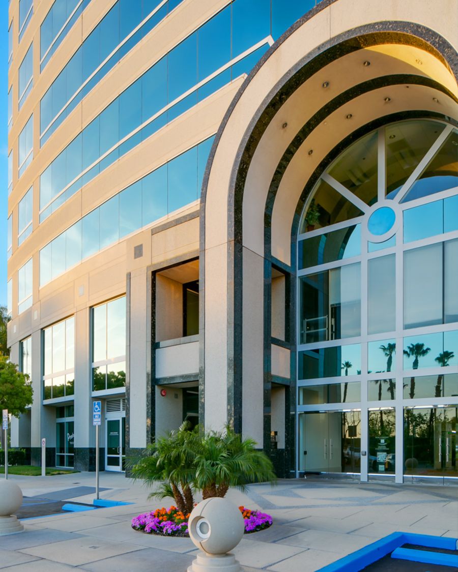 Stadium Tower - 2400 East Katella Avenue