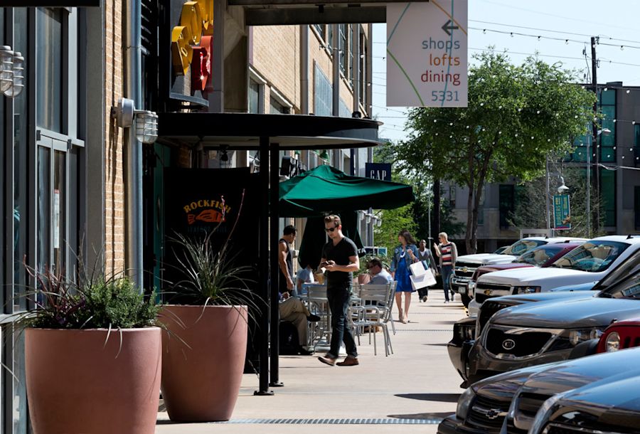 Mockingbird Station - 5307 East Mockingbird Lane