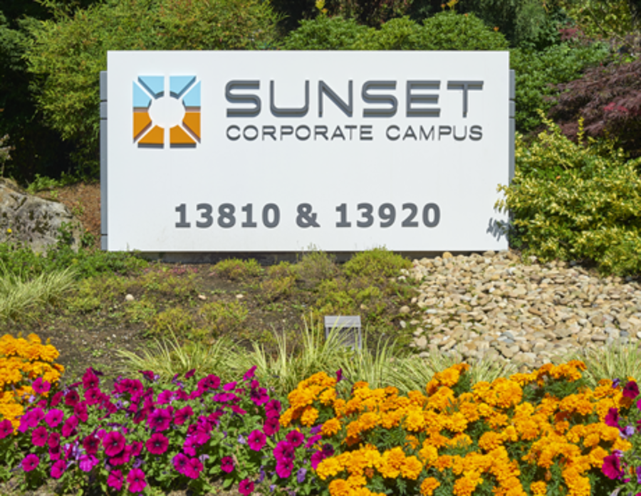 Sunset Corporate Campus - 13810 Southeast Eastgate Way