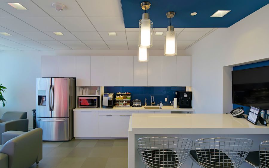 Stadium Tower - 2400 East Katella Avenue