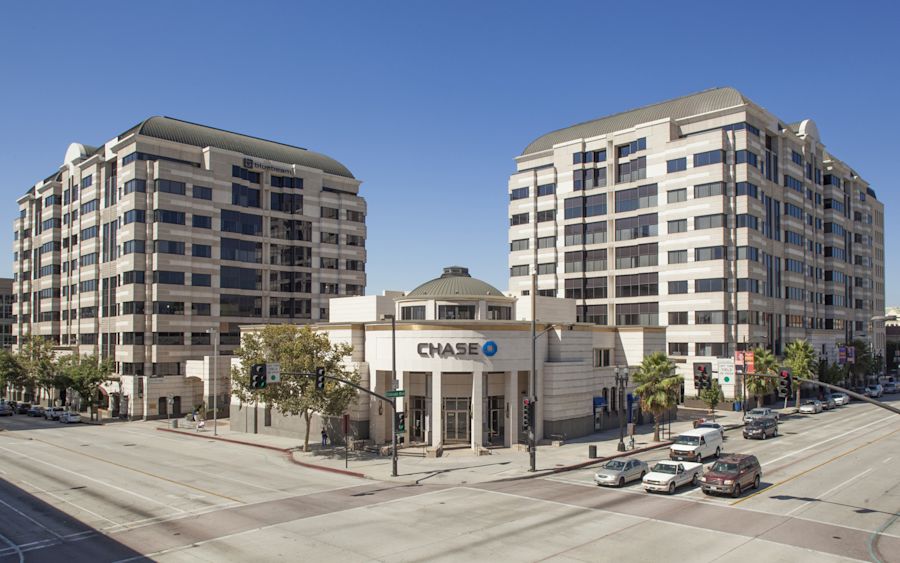 Pasadena Towers - 55 South Lake Avenue