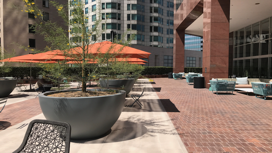 400 South Hope Street