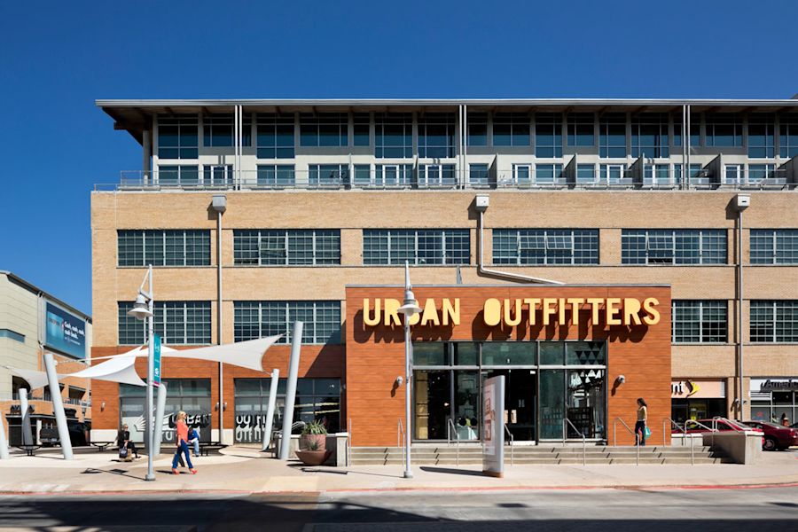 Mockingbird Station - 5307 East Mockingbird Lane