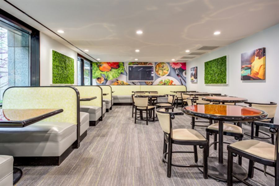 One O'hare Center - 6250 North River Road