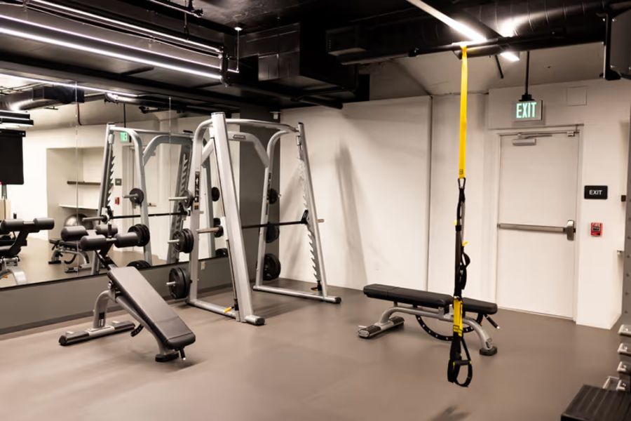 Gateway Center - 420 Fort Duquesne Boulevard