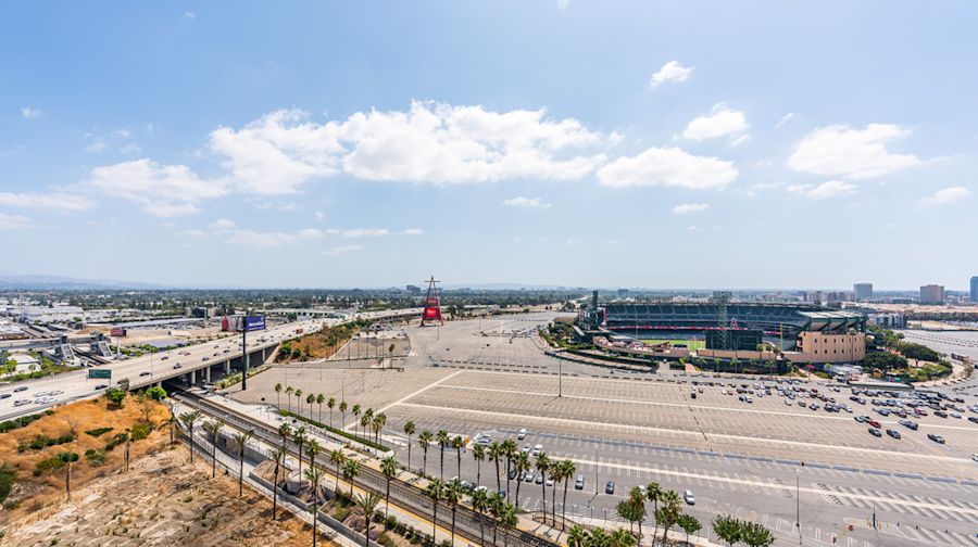 Stadium Tower - 2400 East Katella Avenue