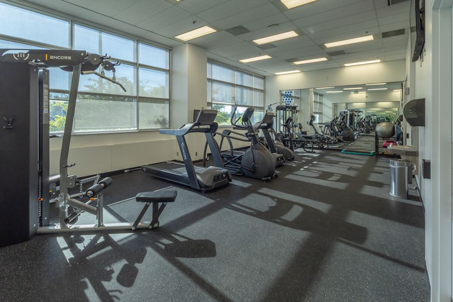 Skymark Avenue - 2630 - 2680 Skymark Ave